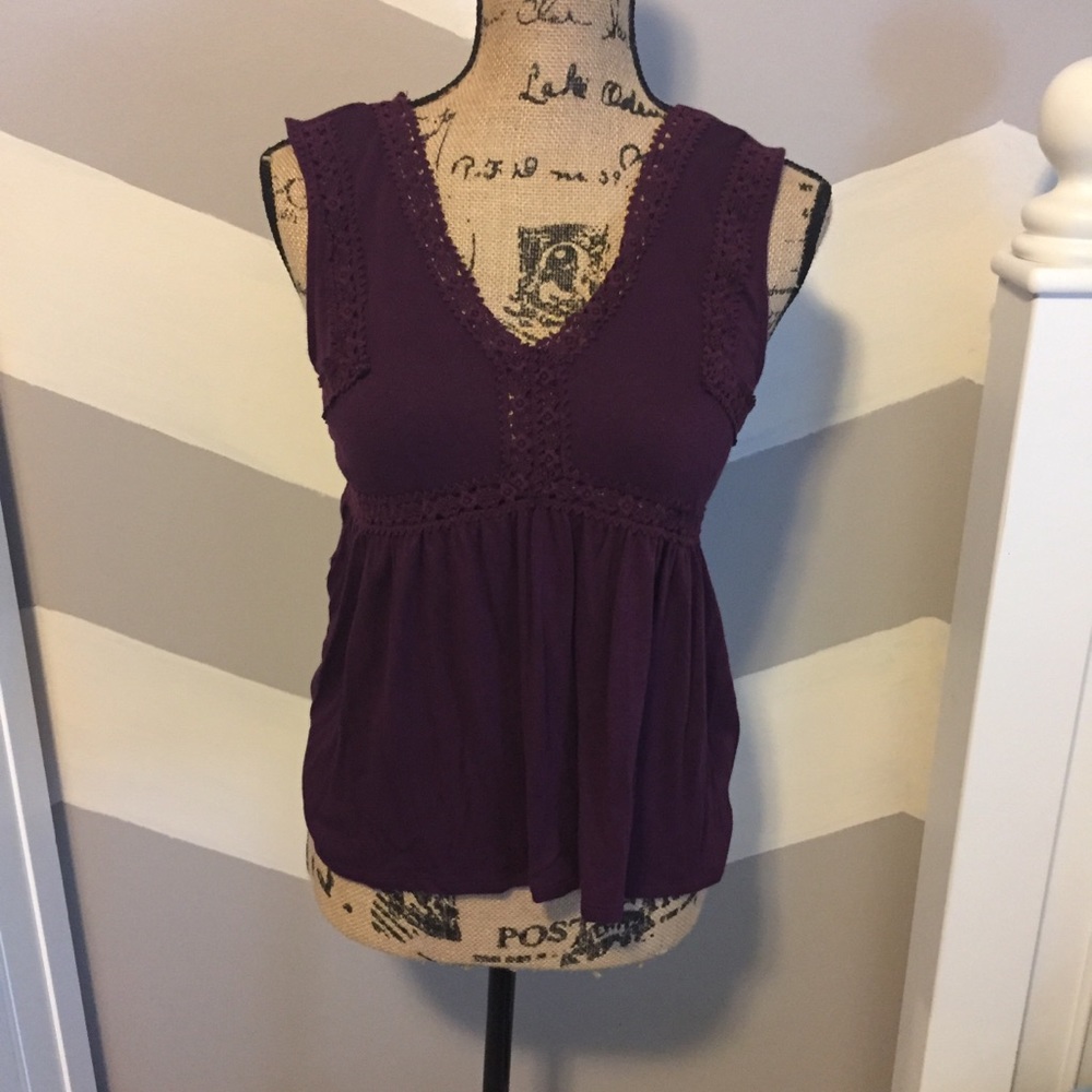 Maroon tank top
